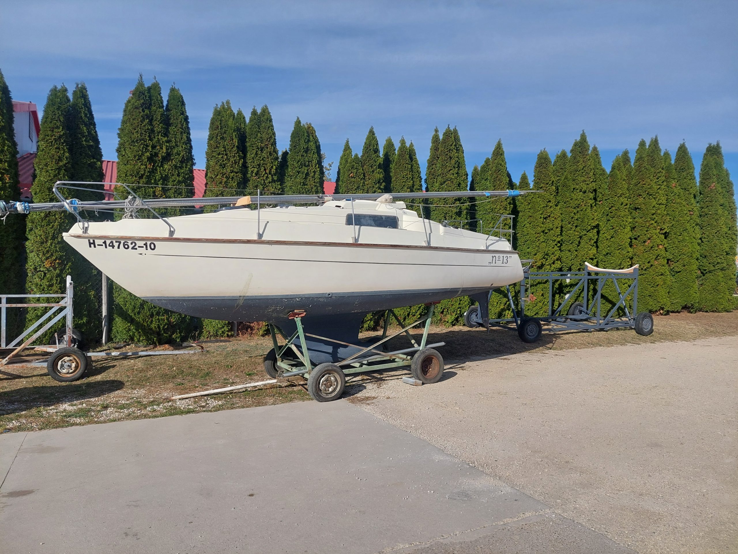 Régi, kedves emlékeket idéző hajó érkezett hozzánk, egy Rebell.