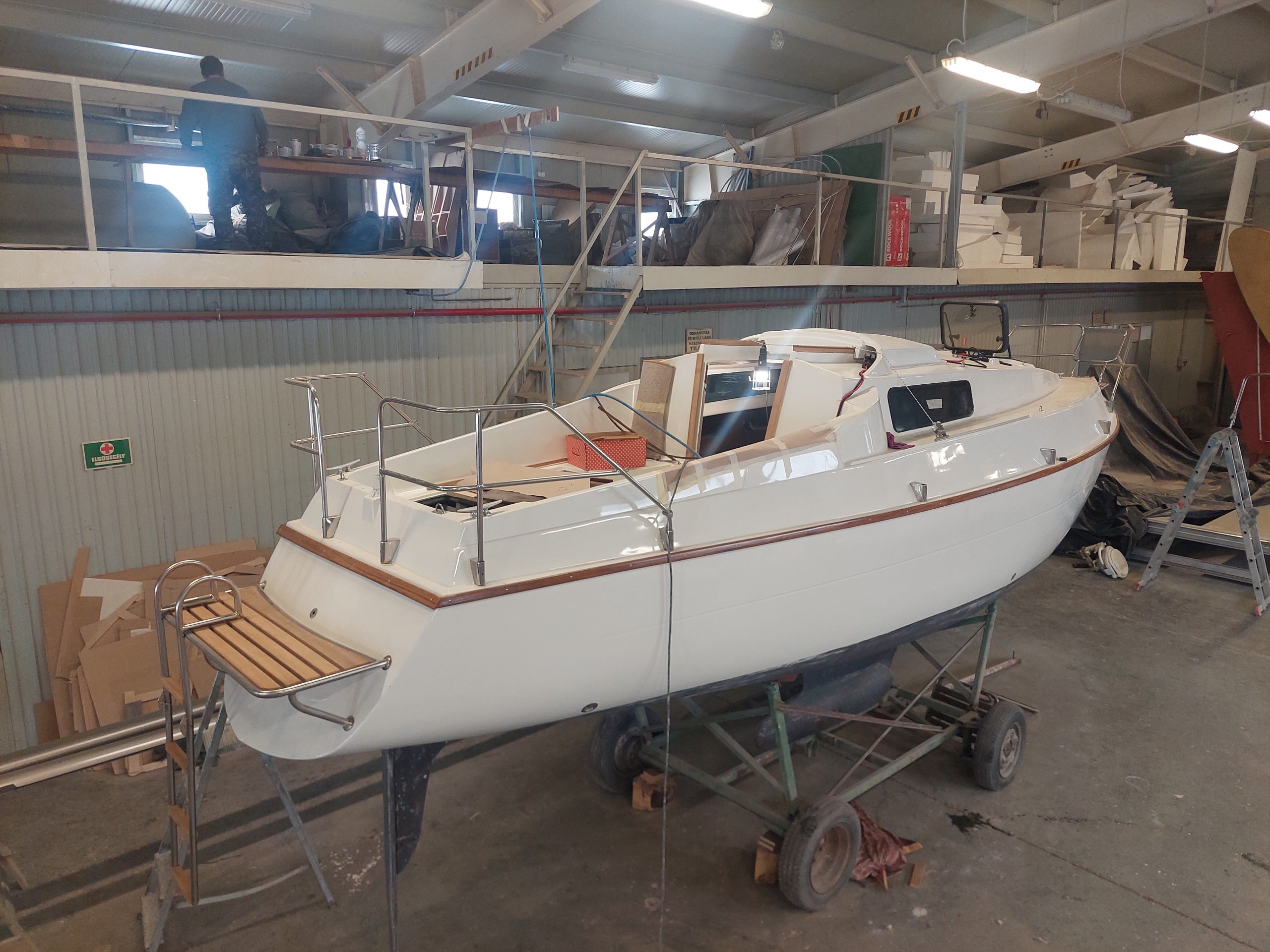 Rebell külső felújítása